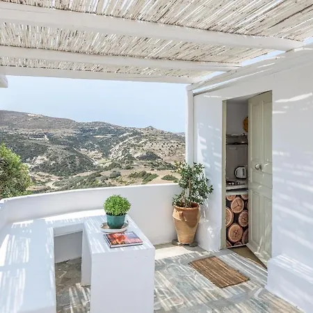 Hillside Retreat *